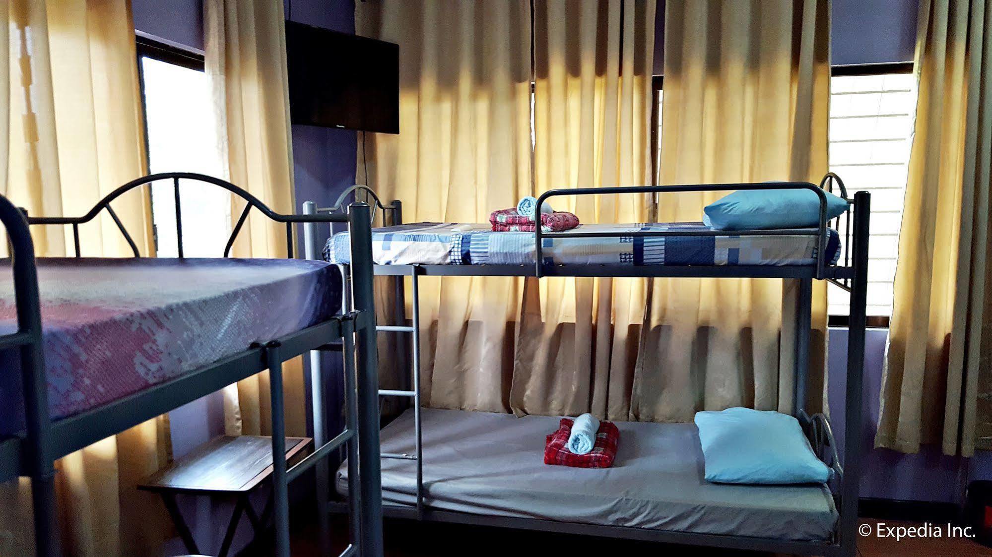 Tagaytay Garden Budgetel - City Center 따가이따이 외부 사진